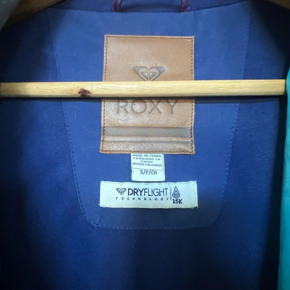 Roxy Multicolored Ski Jacket with DryFlight Technology - Picture 4 of 9